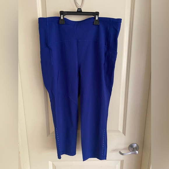 Swift speed high rise crop 21” in larkspur blue size 14 - Picture 1 of 9